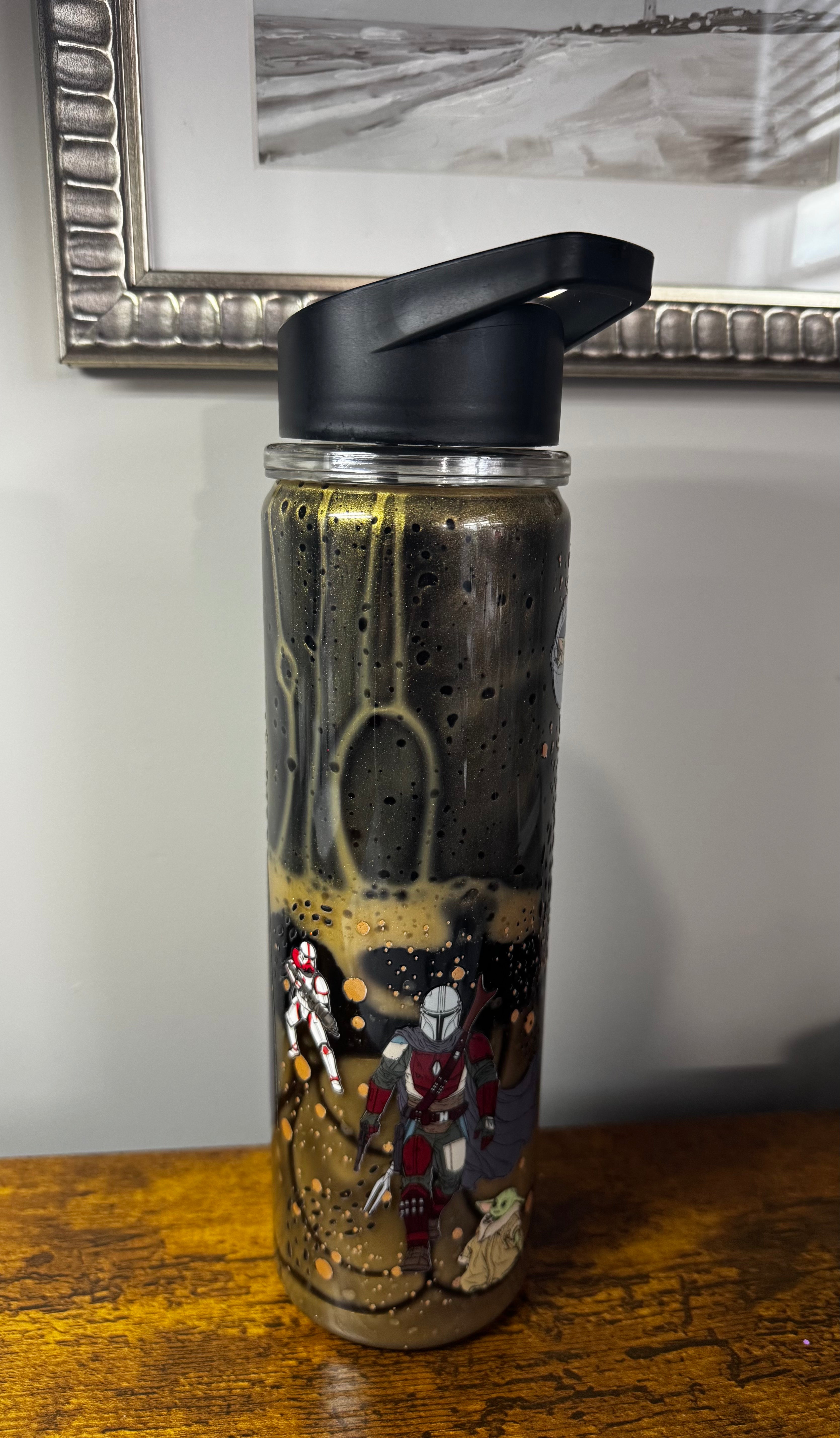 Mandalorian lava water bottle