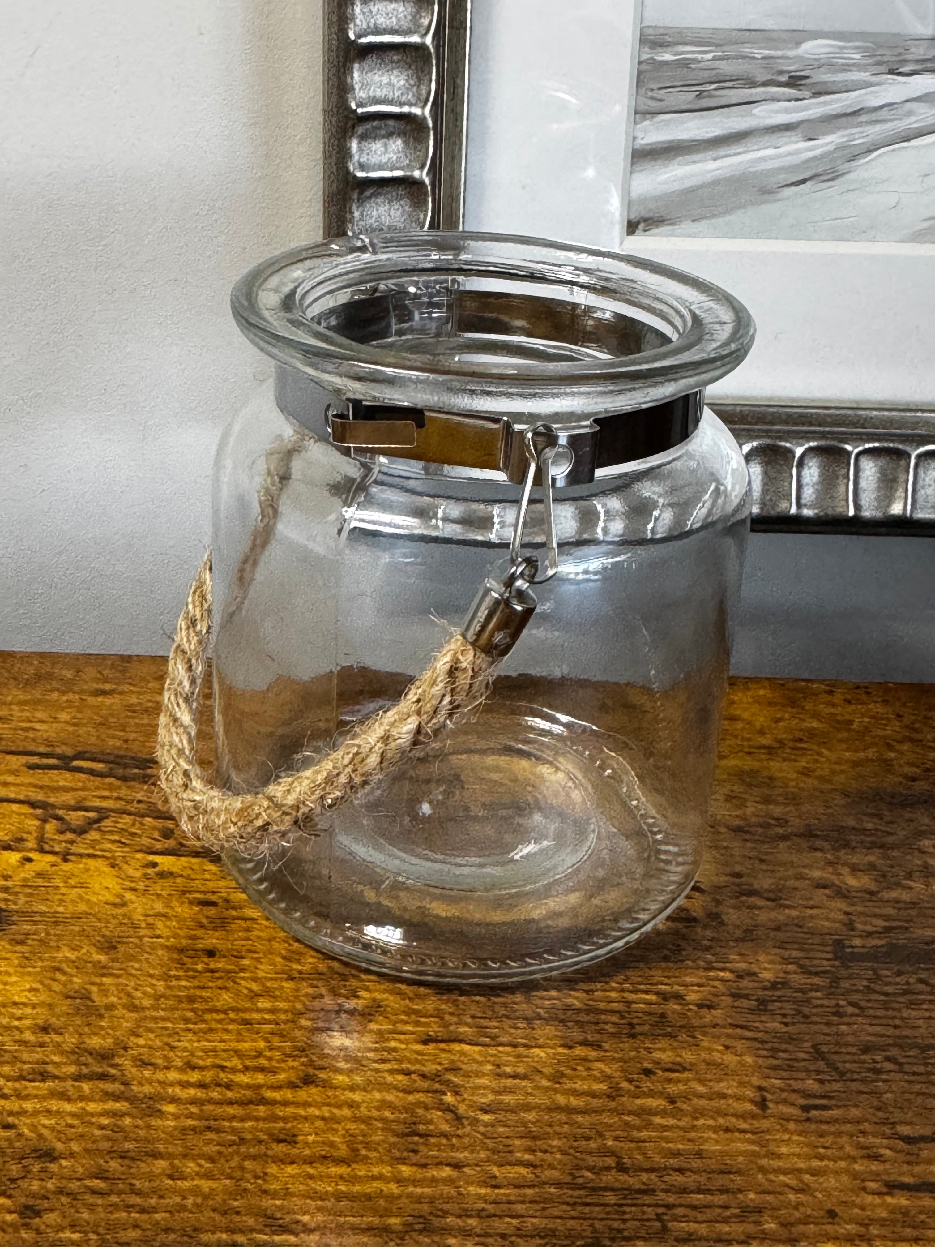 Glass with rope